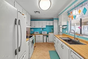 201 S Greenfield Rd, Mesa, AZ 85206 - Photo 8