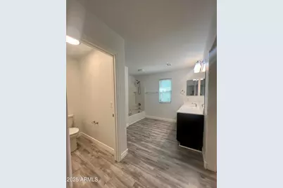 7821 W Pike Place, Phoenix, AZ 85035 - Photo 16