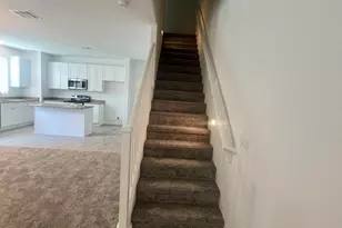 7821 W Pike Pl, Phoenix, AZ 85035 - Photo 10