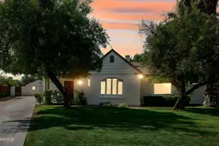 1614 Palmcroft Way SE, Phoenix, AZ 85007 - Photo 1