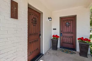 1614 Palmcroft Way SE, Phoenix, AZ 85007 - Photo 2