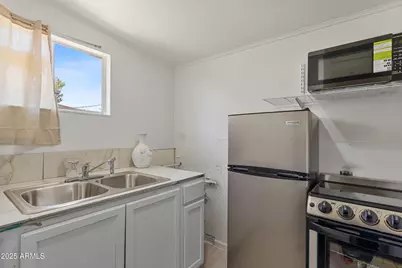 3620 W Sierra Vista Drive, Phoenix, AZ 85019 - Photo 12