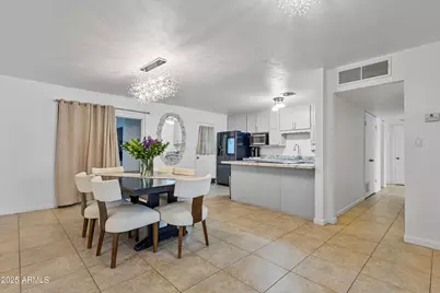 3620 W Sierra Vista Drive, Phoenix, AZ 85019 - Photo 8