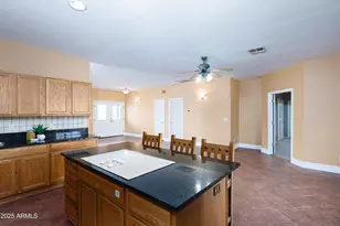 7405 S Land Grant Rd, Hereford, AZ 85615 - Photo 14