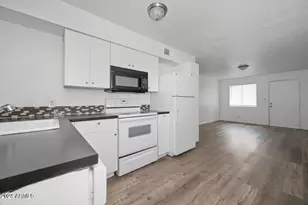 2049 W Hayward Ave, Phoenix, AZ 85021 - Photo 4