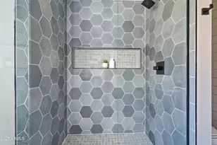 8631 E Thomas Rd, Scottsdale, AZ 85251 - Photo 72