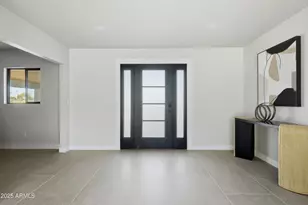 8631 E Thomas Rd, Scottsdale, AZ 85251 - Photo 10