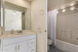 226 E Carol Ave, Phoenix, AZ 85020 - Photo 24