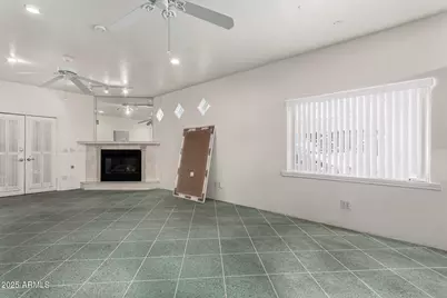 226 E Carol Avenue, Phoenix, AZ 85020 - Photo 12