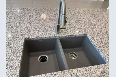 10022 W Verde Lane, Avondale, AZ 85392 - Photo 4