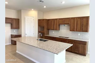 10022 W Verde Lane, Avondale, AZ 85392 - Photo 2