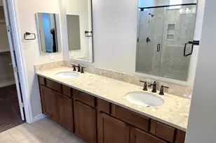 10022 W Verde Ln, Avondale, AZ 85392 - Photo 8