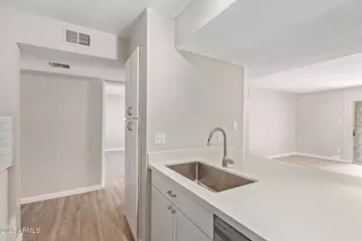 3314 N 68th Street #127, Scottsdale, AZ 85251 - Photo 10