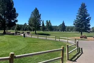 17980 S Walapai Rd, Munds Park, AZ 86017 - Photo 22