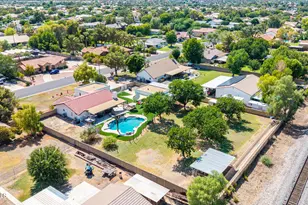 636 E Mesquite Ave, Gilbert, AZ 85296 - Photo 60