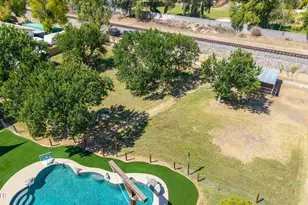 636 E Mesquite Ave, Gilbert, AZ 85296 - Photo 72