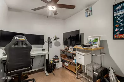 636 E Mesquite Avenue, Gilbert, AZ 85296 - Photo 34