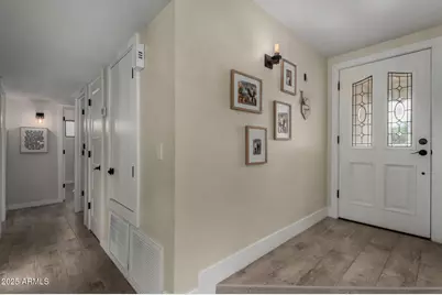 636 E Mesquite Avenue, Gilbert, AZ 85296 - Photo 6