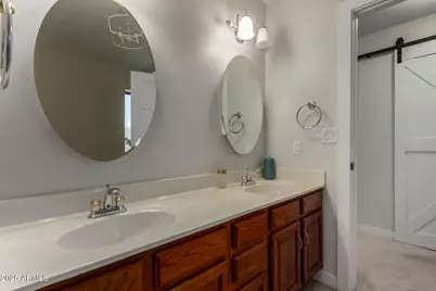 636 E Mesquite Avenue, Gilbert, AZ 85296 - Photo 26