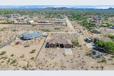 153Xx W Dynamite Boulevard #3, Surprise, AZ 85378 - Photo 4