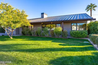 3931 E Glenrosa, Phoenix, AZ 85018 - Photo 1