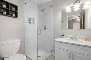 15601 N 27th St, Phoenix, AZ 85032 - Photo 16