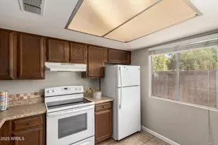 15601 N 27th St, Phoenix, AZ 85032 - Photo 10