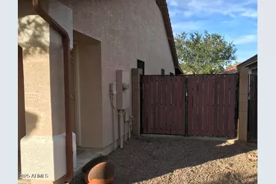2254 W 23rd Avenue N, Apache Junction, AZ 85120 - Photo 2