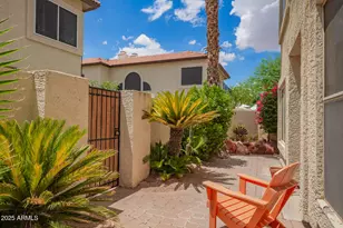 8817 S 51st St, Phoenix, AZ 85044 - Photo 4