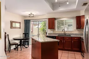 8817 S 51st St, Phoenix, AZ 85044 - Photo 4