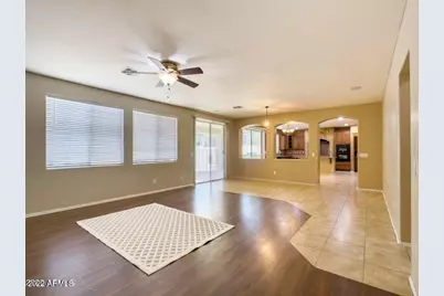 2406 W Sienna Bouquet Place, Phoenix, AZ 85085 - Photo 16