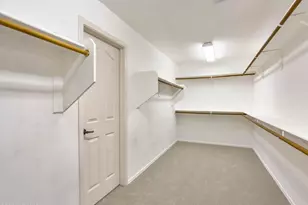 2406 W Sienna Bouquet Pl, Phoenix, AZ 85085 - Photo 30