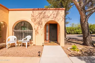 100 W Calle Del Ano, Green Valley, AZ 85614 - Photo 2