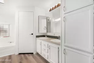 12107 S 215th Ln, Buckeye, AZ 85326 - Photo 16