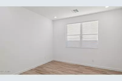 27334 N 69th Drive, Peoria, AZ 85383 - Photo 12