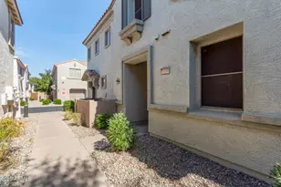 7530 S 31st Way, Phoenix, AZ 85042 - Photo 2