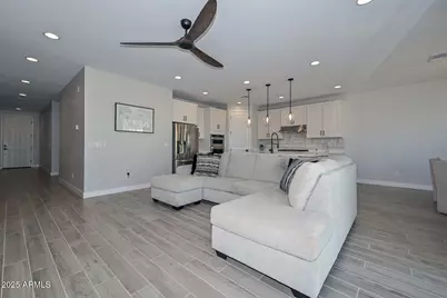 26428 N Thornhill Drive, Peoria, AZ 85383 - Photo 16