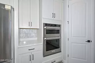 26428 N Thornhill Dr, Peoria, AZ 85383 - Photo 8