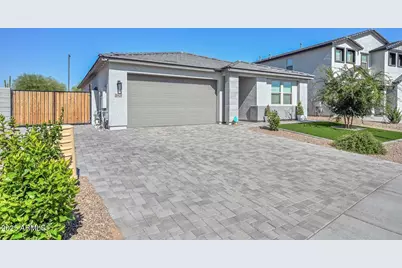 26428 N Thornhill Drive, Peoria, AZ 85383 - Photo 2