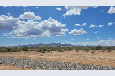 18172 W Paraiso Drive, Surprise, AZ 85387 - Photo 8