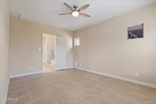 25807 N 19th Glen, Phoenix, AZ 85085 - Photo 6