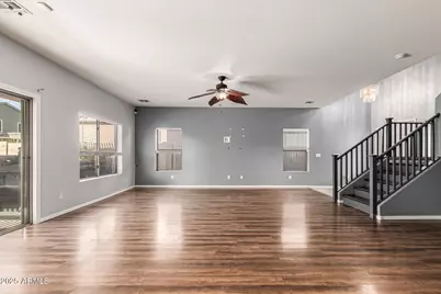 17592 W Young Street, Surprise, AZ 85388 - Photo 8