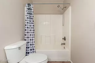 18193 W Saguaro Ln, Surprise, AZ 85388 - Photo 26