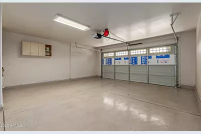 18193 W Saguaro Lane, Surprise, AZ 85388 - Photo 36