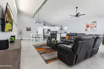 3043 N 85th Place, Scottsdale, AZ 85251 - Photo 2