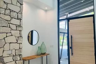 4101 E Medlock Dr, Phoenix, AZ 85018 - Photo 12