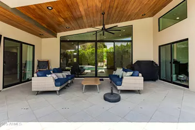 4101 E Medlock Drive, Phoenix, AZ 85018 - Photo 48