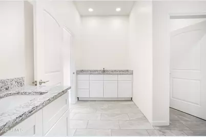 10042 La Tierra Roja Drive, Hereford, AZ 85615 - Photo 32