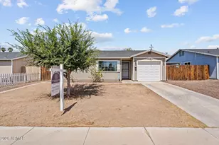 4366 N 37th Ave, Phoenix, AZ 85019 - Photo 1