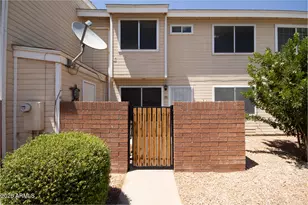 625 S Westwood, Mesa, AZ 85210 - Photo 1